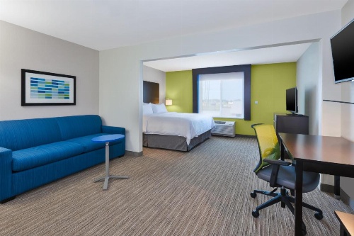 Holiday Inn Express & Suites - Effingham image 14