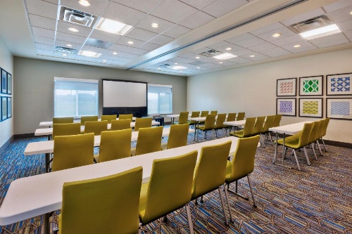 Holiday Inn Express & Suites - Effingham image 23