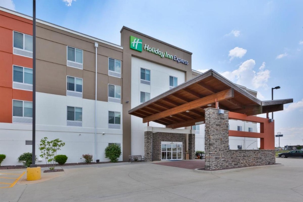 Holiday Inn Express & Suites - Effingham Image 34