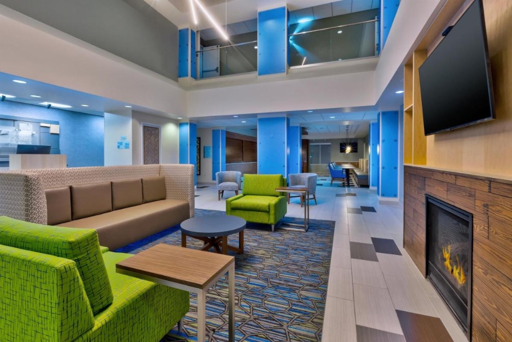 Holiday Inn Express & Suites - Effingham Image 38