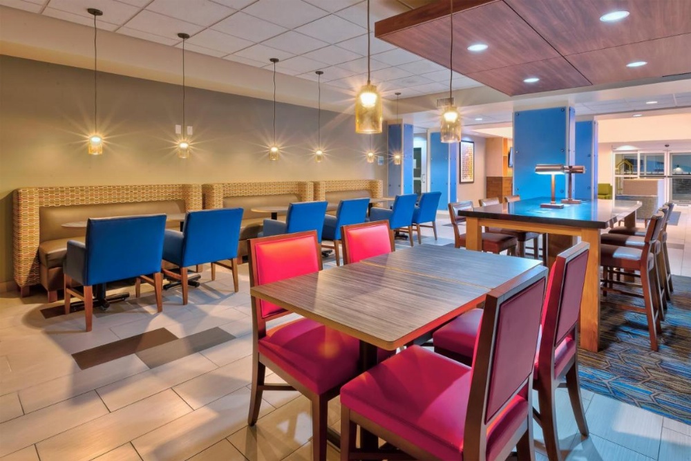 Holiday Inn Express & Suites - Effingham Image 44